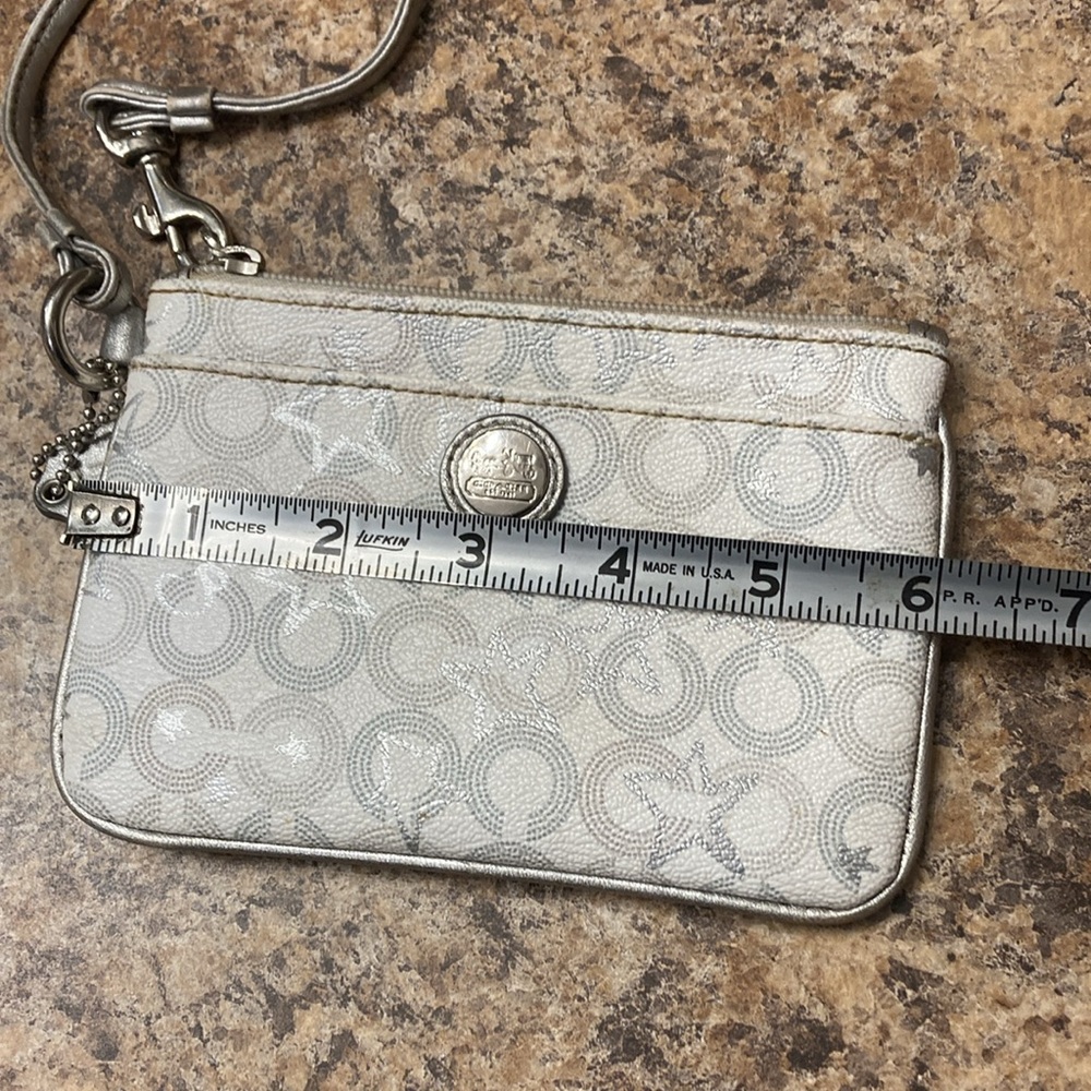 Coach Wristlet - Picture 9 of 11